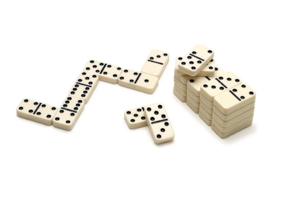 Family Games Inc. DOMINOES IN TIN price decreased by 47%