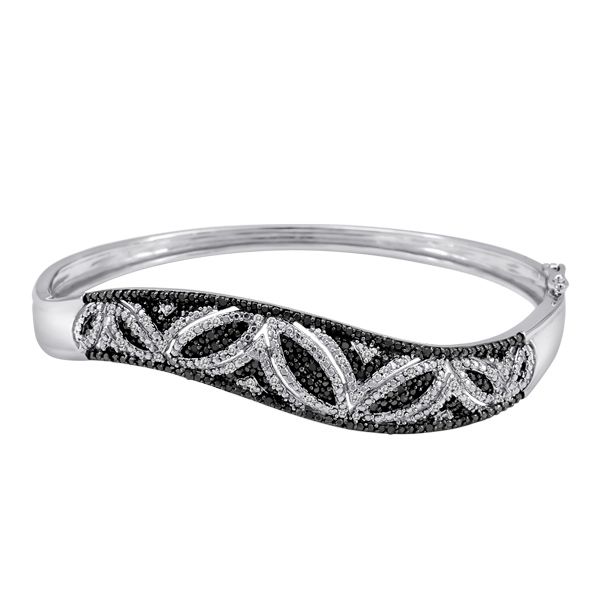 1/2 cttw Black and White Diamond Bangle in