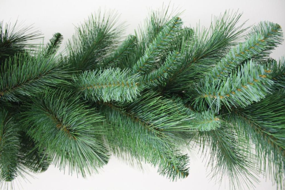 Good Tidings 1839 Garland Mixed Pine 216 Tips, 9-foot x 14-inch