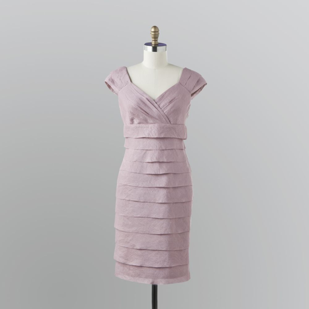 London Style Women's V-Neck Shutter Dress