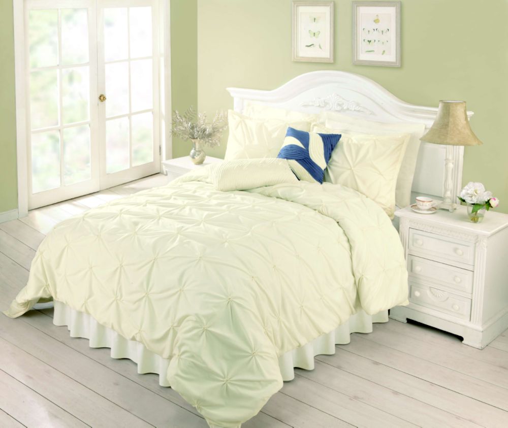 Country Living Erin 3pc Comforter Set at Sears.com