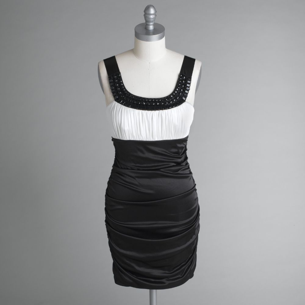 City Triangles Juniors Beaded Neck Dress with