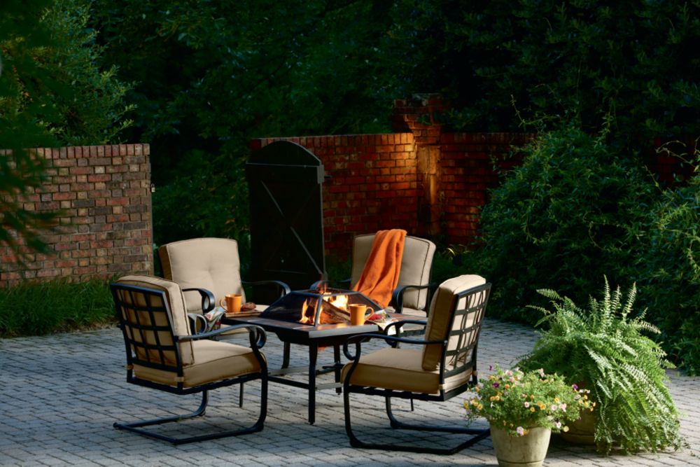 5 Pc Fire Pit Chat Set