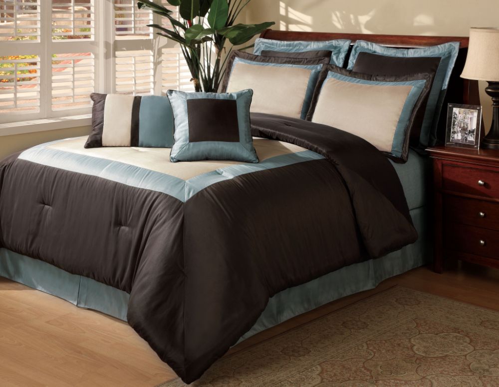 Central Park Luxury Hotel Blue 8 Piece