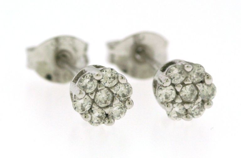 1/2 cttw Round Cluster Stud