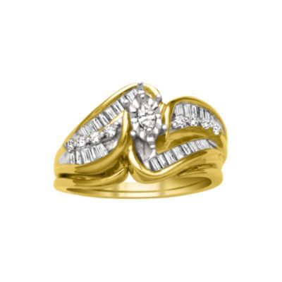 1/2cttw Diamond Ring in 10K Yellow Gold
