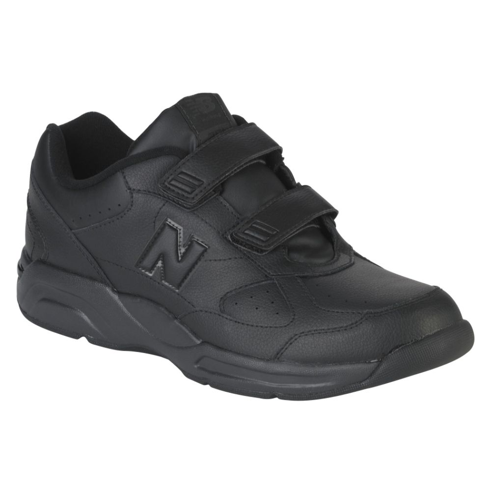 Mens Velcro Athletic Shoes on Men S Athletic Shoes   Read Reebok Reviews  Adidas Reviews  New