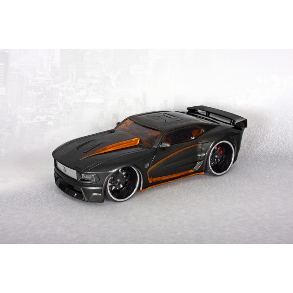 DUB BLAZERZ Edition DH5 Sports Car
