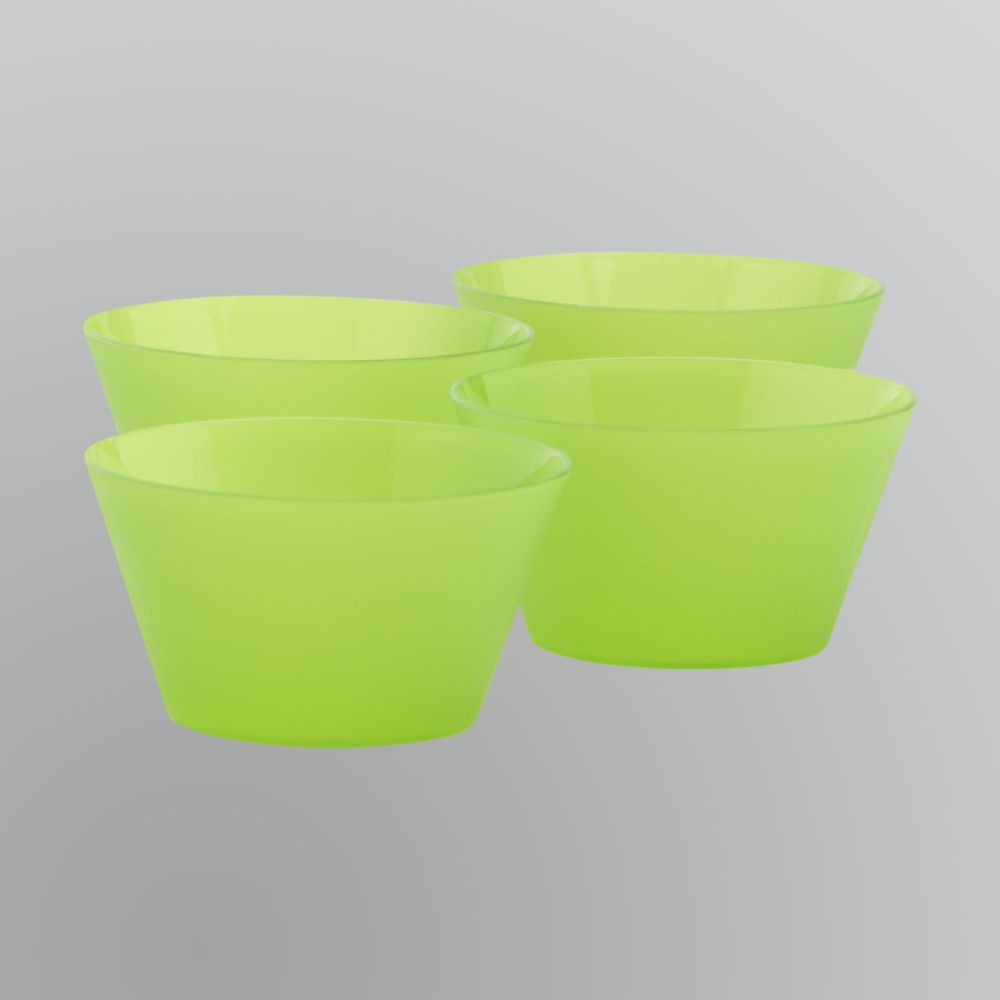 Indoor/Outdoor Plastic Bowls - 4 Pack                                                                                            at mygofer.com