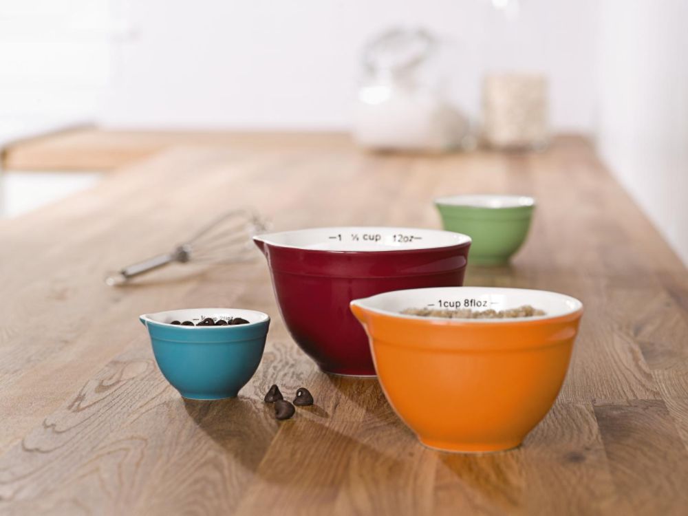 Sandra by Sandra Lee 4 Pack Measuring Cup Set