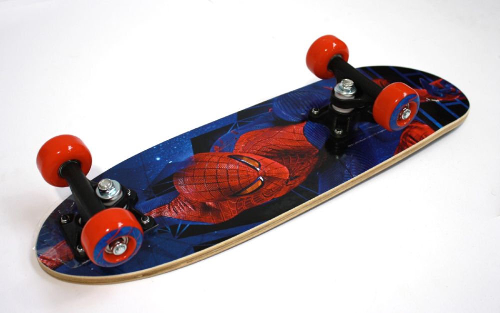 Spiderman 21in Skateboard