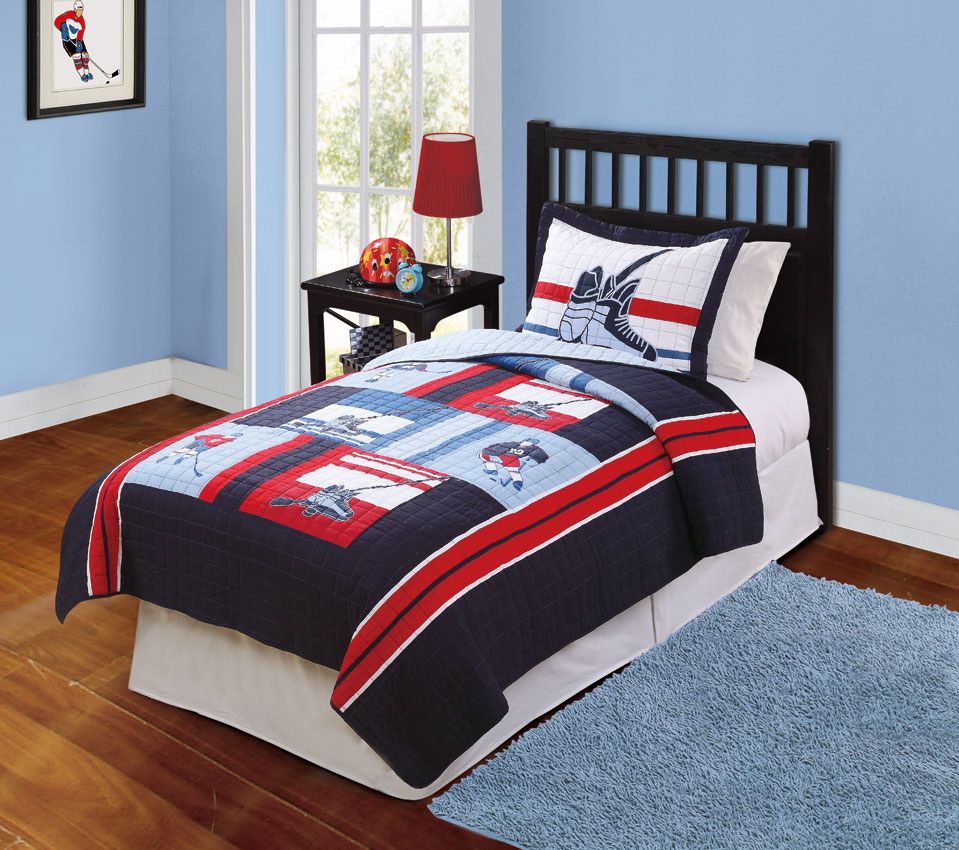 My World Hockey Game Twin Quilt with Pillow Sham at Sears.com