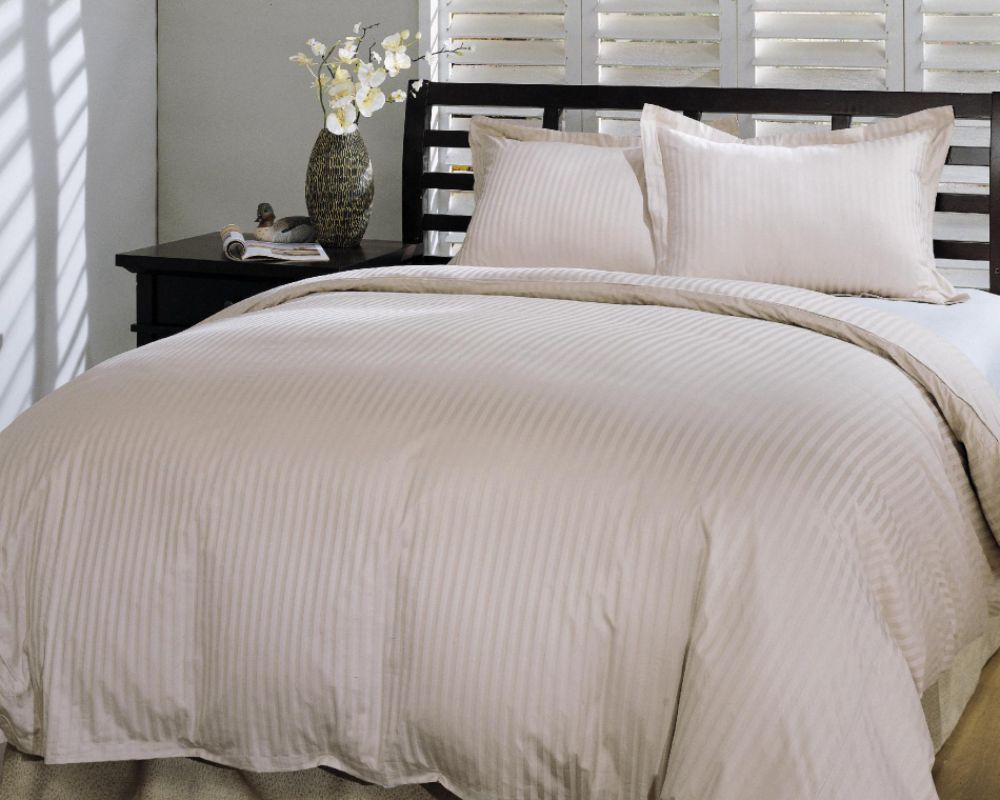 Blueridge Home Fashions 350 Thread Count Damask Stripe White Down Comforter Twin at Kmart.com