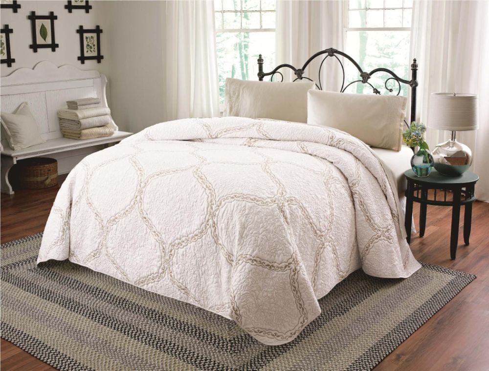 Country Living&nbsp; Galena bedspread Full