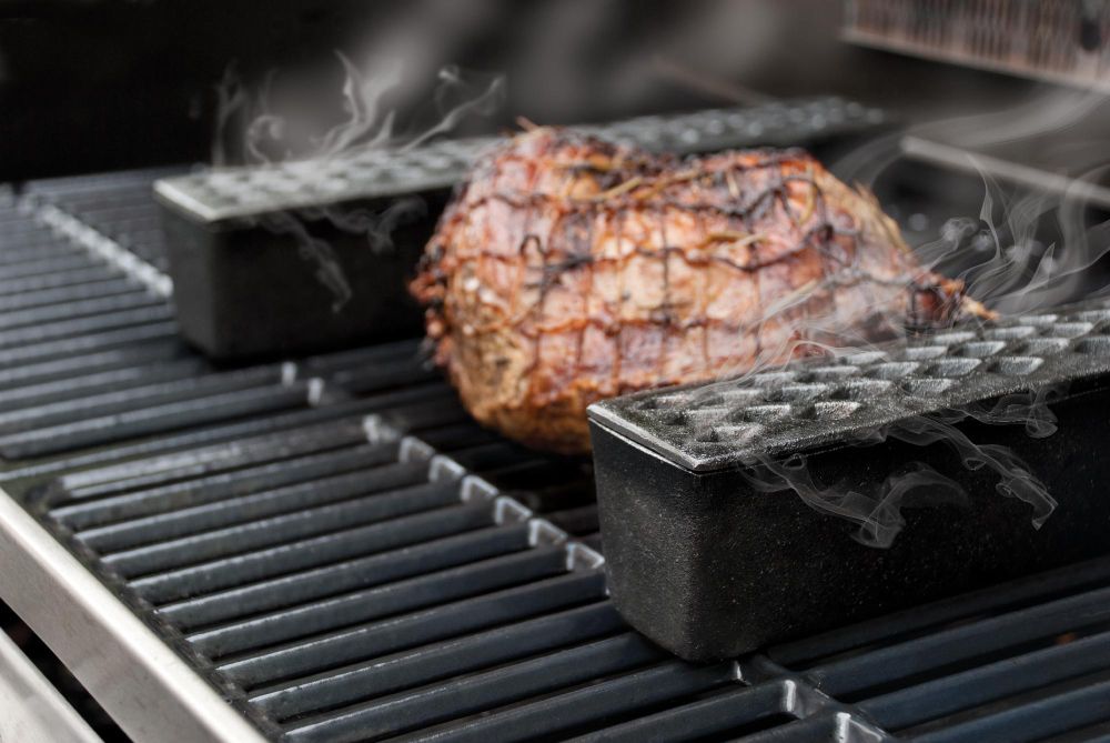 Charcoal Companion&nbsp; Cast Iron Moistly