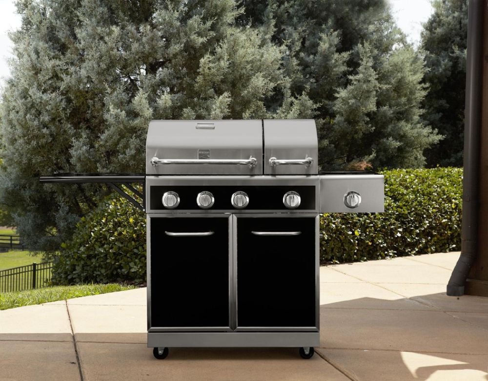 Kenmore&nbsp; 4 Burner Gas Grill with Split Lid