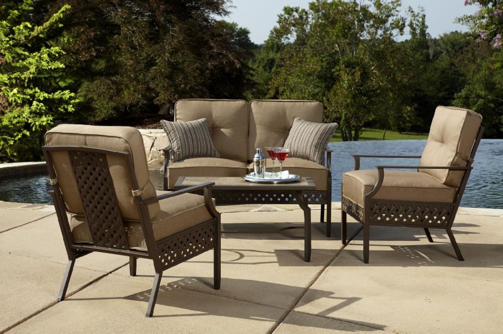 La-Z-Boy Outdoor&nbsp; Kennedy 4pc Seating Set