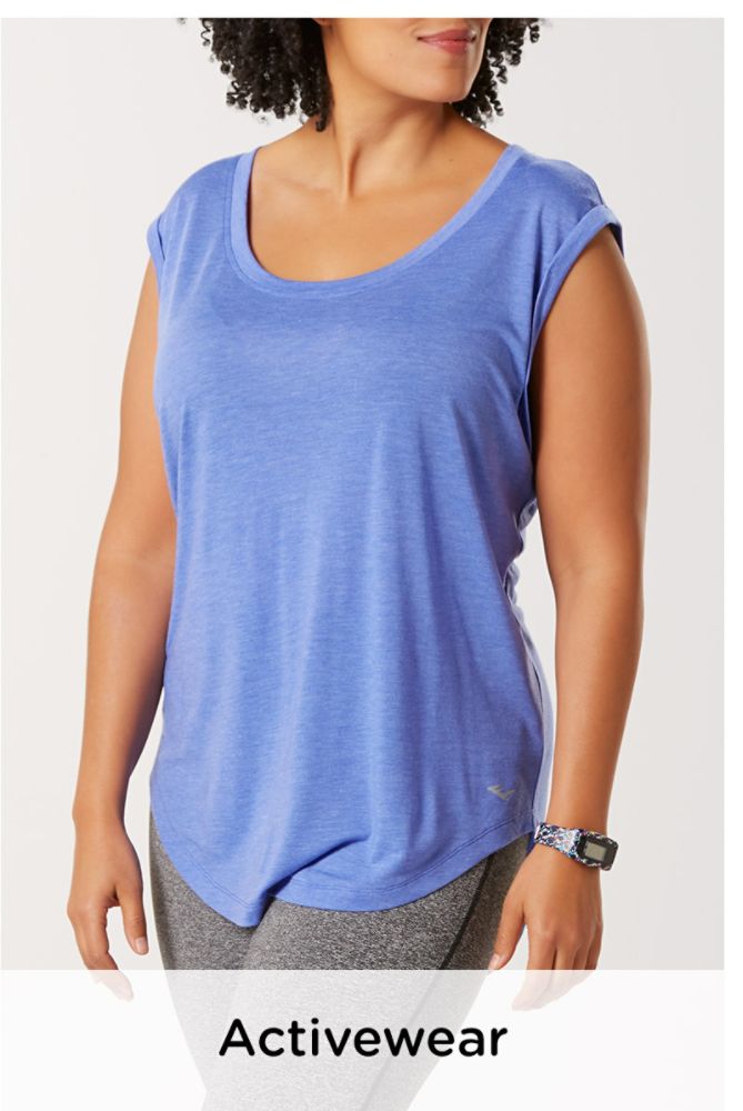 can i wear a gold dress to a wedding